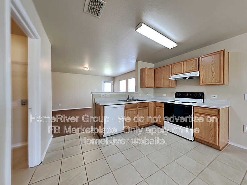 4BR w/ Garage | Large Fenced Yard | Pet-Firendly. property image