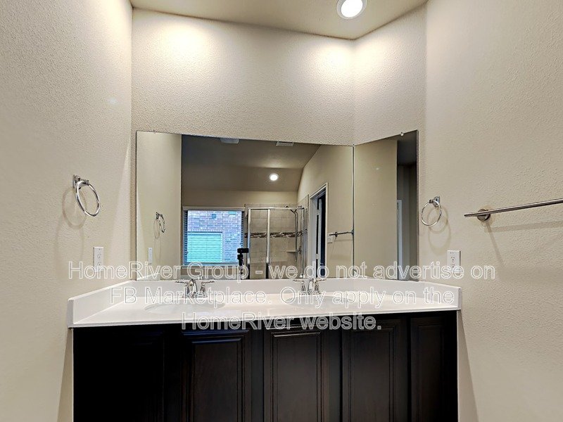 4 Bedroom, 2 Bath in Clements Ranch property image