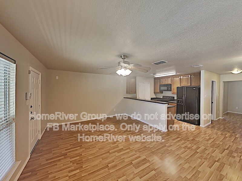 Pet-Friendly 4BR Townhome | Reserved Parking | Open Layout property image