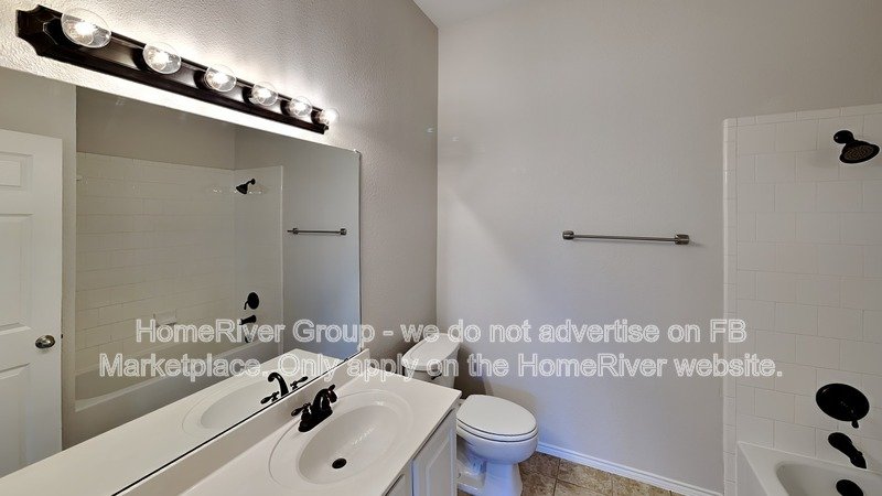 Coming Soon! 15517 Adlong Dr, Roanoke, TX 76262, USA property image