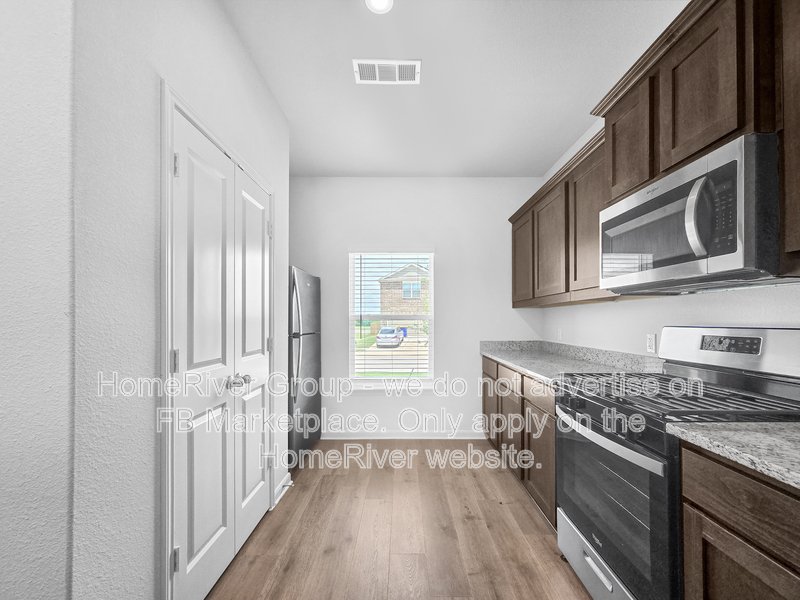 Available Now! 429 Condie Russell Ave, Venus, TX 76084 property image