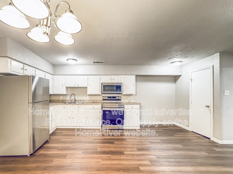 Available Now! 308 Cedar St property image