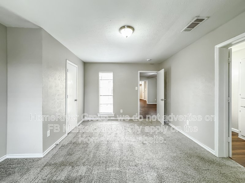 Available Now! 308 Cedar St property image