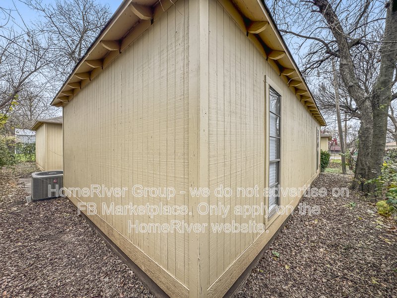 Available Now! 308 Cedar St property image