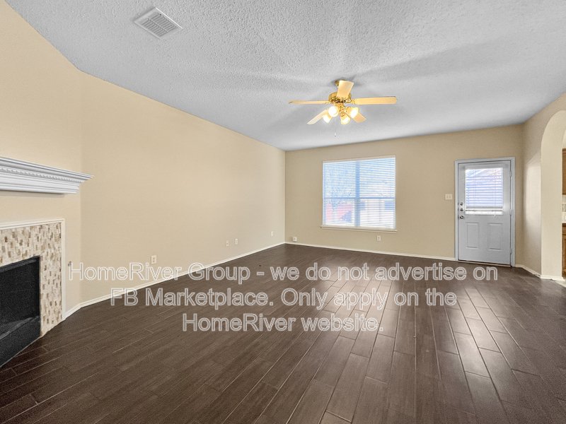 Move-in Ready! Schedule a showing today! property image