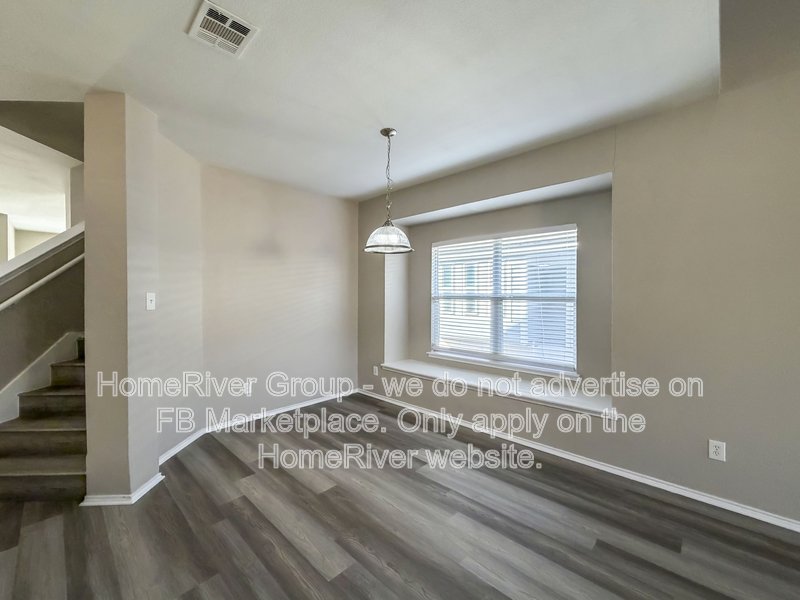 Available Now! 9736 Old Field Dr, Mckinney, TX 75072 property image