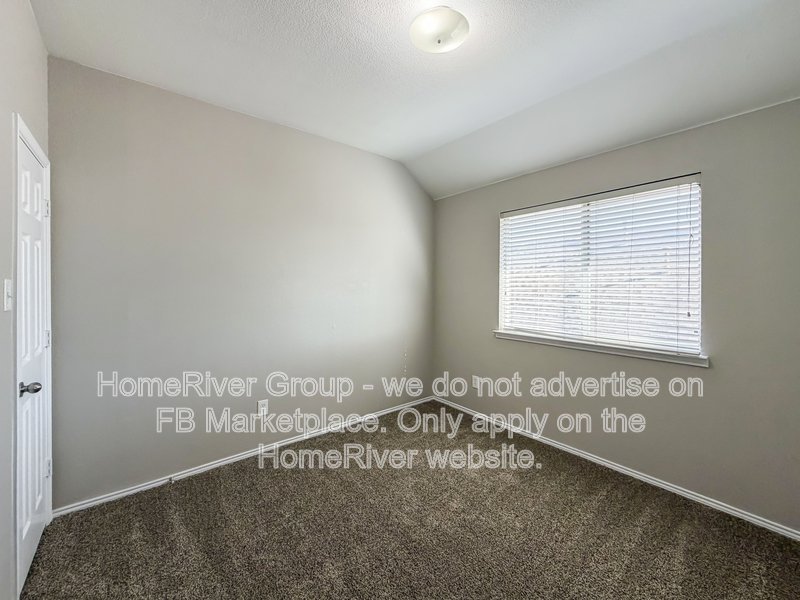 Available Now! 9736 Old Field Dr, Mckinney, TX 75072 property image