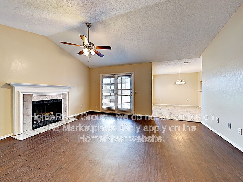 Charming 3BR I 2BA I in High Pointe property image