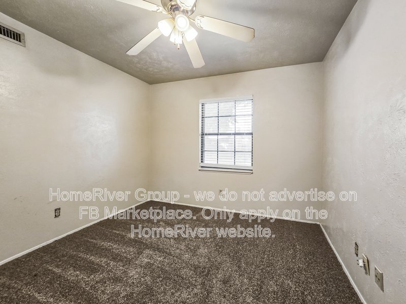 3 BD | Garage | Fireplace. property image