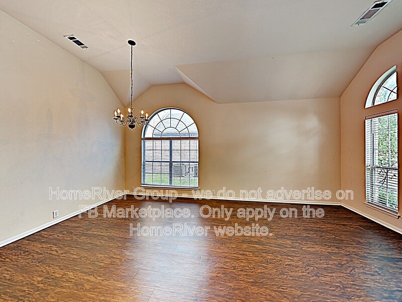 3 BR Home | Mira Lagos | Breakfast Nook | Hardwood Flooring property image