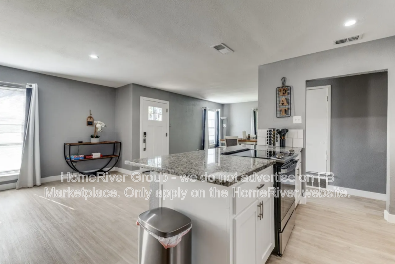 3BD | Large Backyard | Pets OK. property image