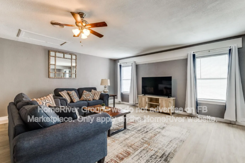 3BD | Large Backyard | Pets OK. property image