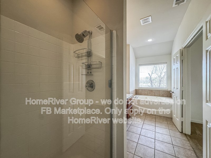 Move-in Ready! Charming 2-Bed | FRIDGE | Washer a Dryer property image