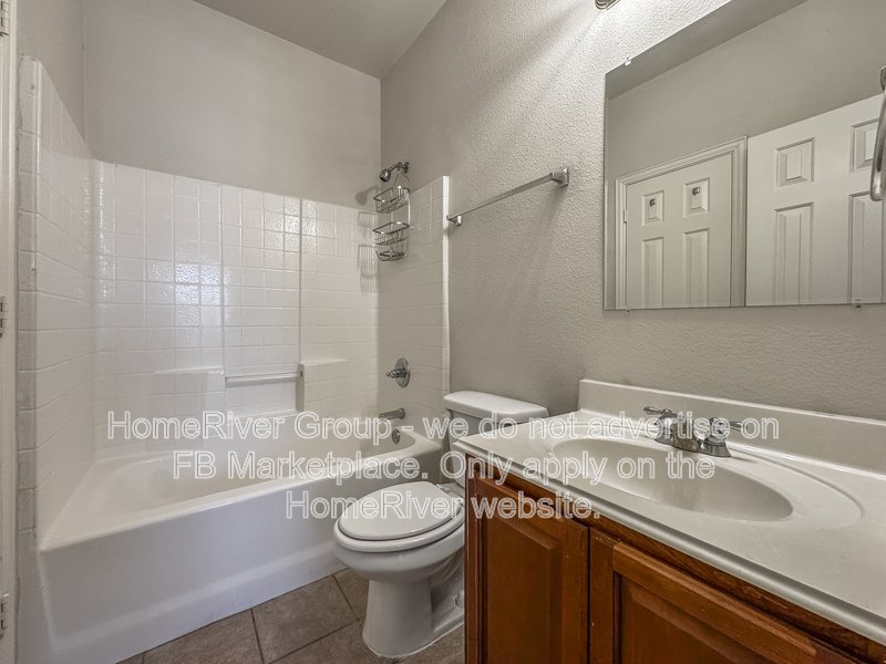 Move-in Ready! Charming 2-Bed | FRIDGE | Washer a Dryer property image