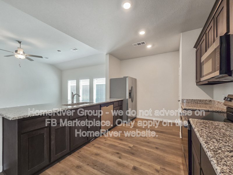 Pet Friendly! 6562 Crosswood Lane , Dallas, TX 75241 property image