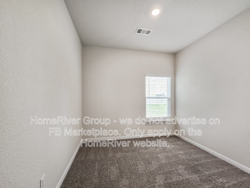 Pet Friendly! 6562 Crosswood Lane , Dallas, TX 75241 property image