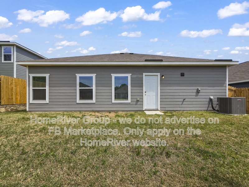 Pet Friendly! 6562 Crosswood Lane , Dallas, TX 75241 property image