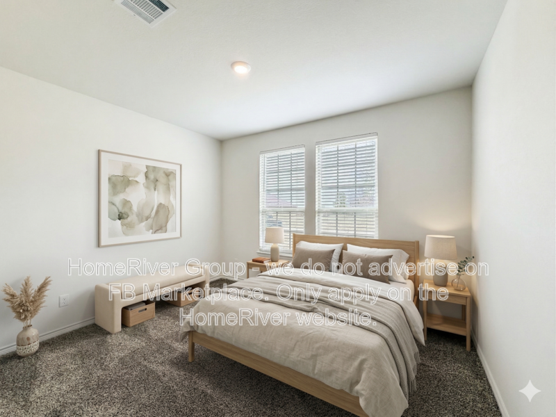 Pet Friendly! Amazing 4 beds and 3 baths home!! property image