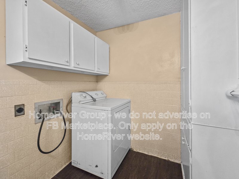 3 BR Home | Attached Carport | Fireplace property image