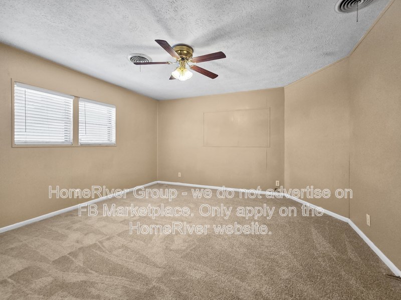 3 BR Home | Attached Carport | Fireplace property image