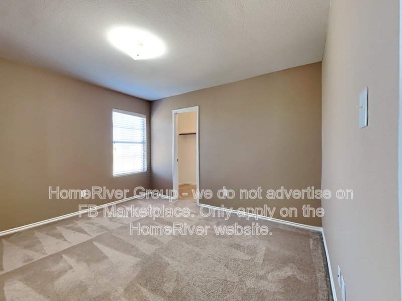 Super spacious 4 bedroom in Woodland Creek. property image