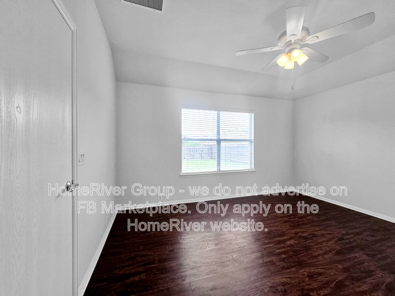 3 BR Home | Hunters Glan | Fireplace | Back Patio property image