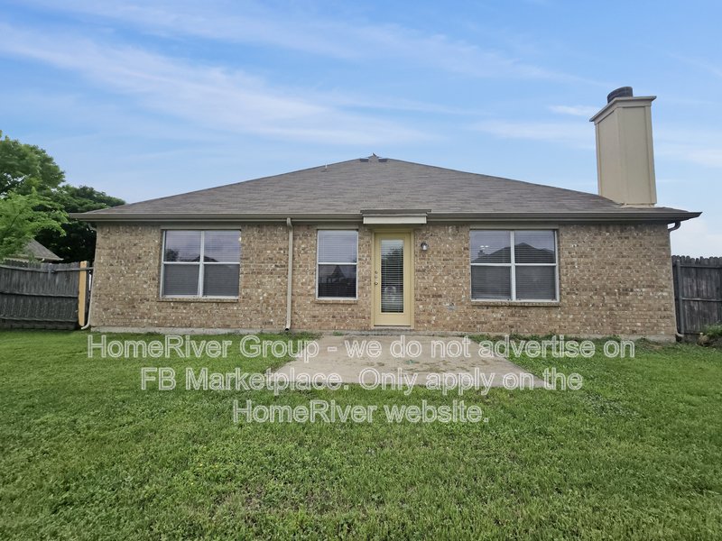 3 BR Home | Hunters Glan | Fireplace | Back Patio property image
