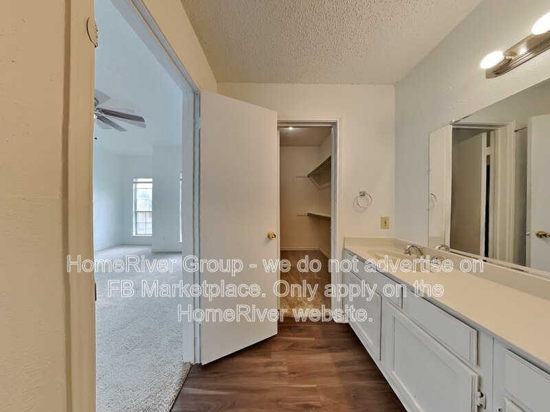 Quiet 2-Bedroom Condo | Easy LBJ Access | Full-Size W/D Hookups property image