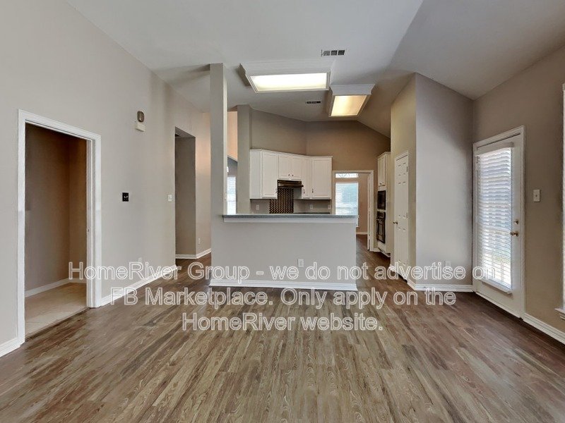 Spacious 3BR | Garage | Pet-Friendly. property image