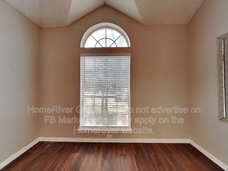 Spacious 3BR | Garage | Pet-Friendly. property image