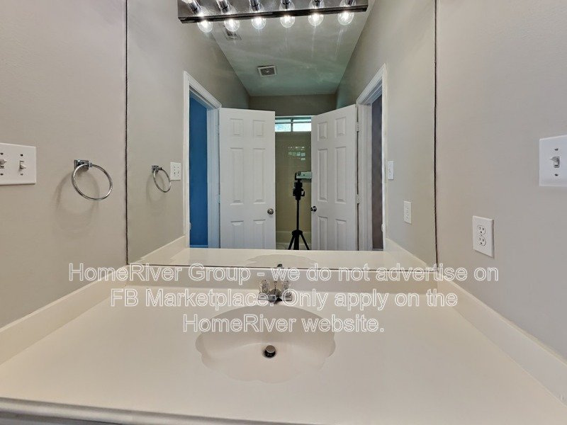 Spacious 3BR | Garage | Pet-Friendly. property image