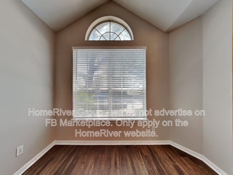 Spacious 3BR | Garage | Pet-Friendly. property image