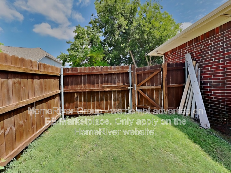 Spacious 3BR | Garage | Pet-Friendly. property image