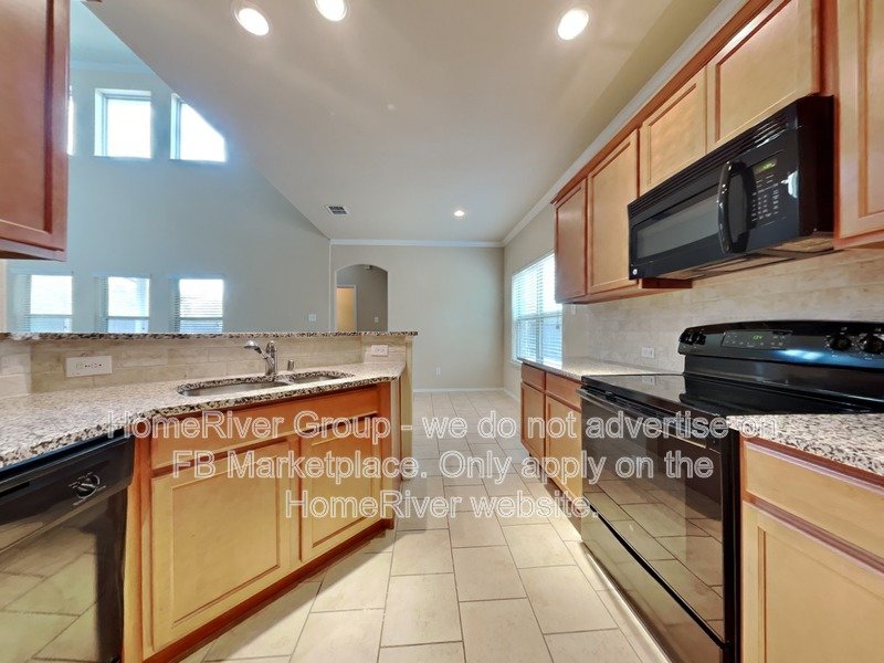 3 BR Home | Granite Counters | Denton ISD | Community Pool property image