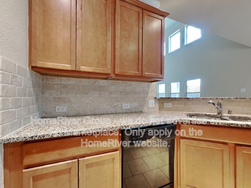 3 BR Home | Granite Counters | Denton ISD | Community Pool property image