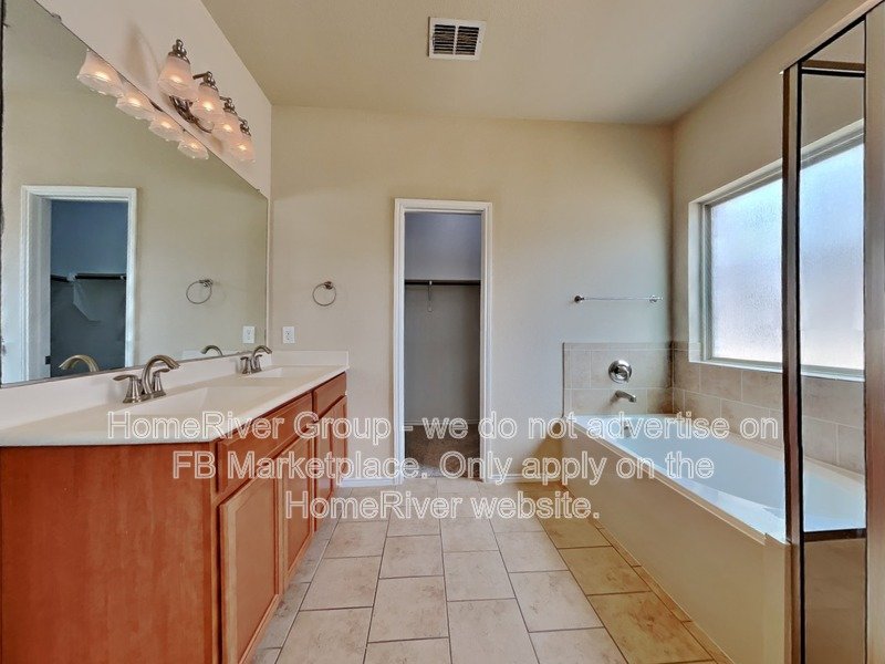 3 BR Home | Granite Counters | Denton ISD | Community Pool property image