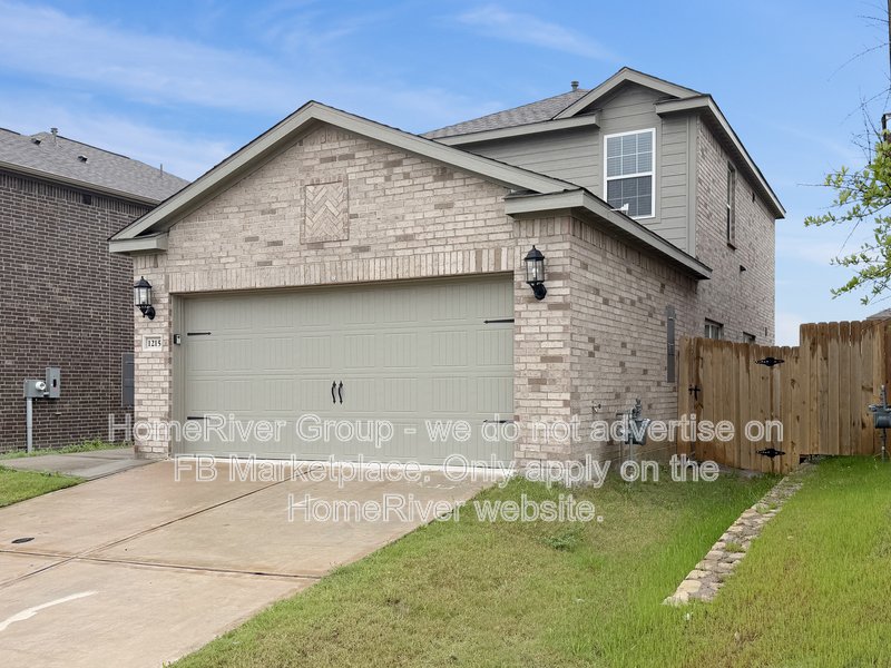 Available now! 1215 Bullock Dr, Princeton, TX 75407 property image