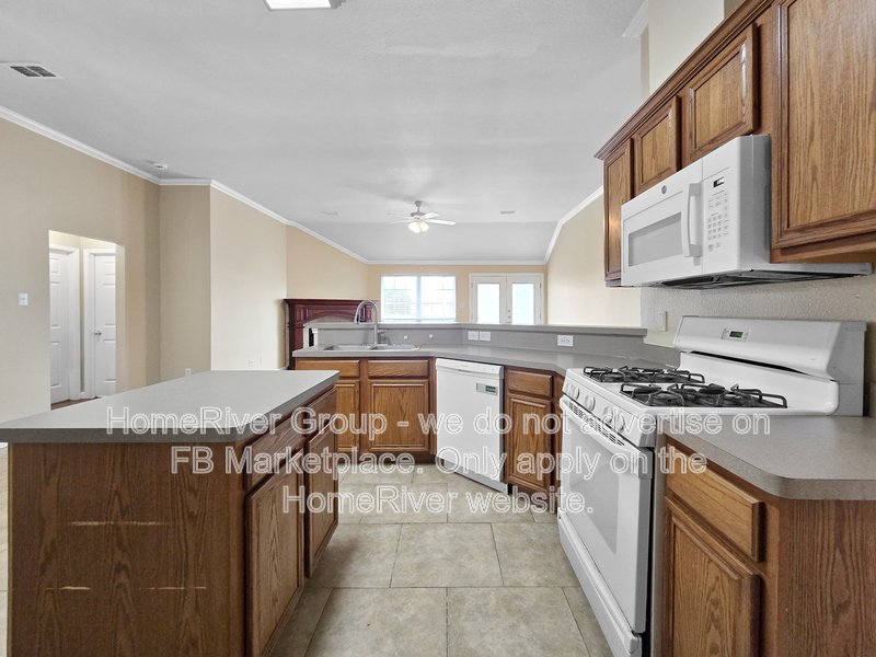 3 BR Home | Attached Garage | Gas Fireplace | Fenced Yard property image