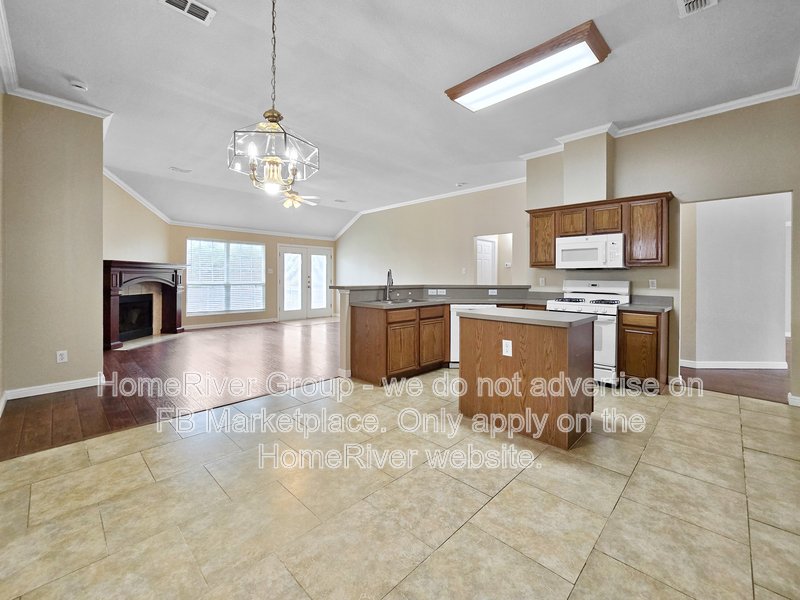 3 BR Home | Attached Garage | Gas Fireplace | Fenced Yard property image