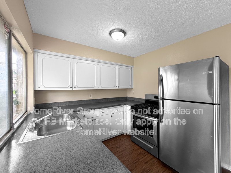 Sun-Filled 3BR/2BA Home | Minutes from Shopping &amp;amp;amp;amp;amp;amp;amp;amp;amp;amp;amp;amp property image