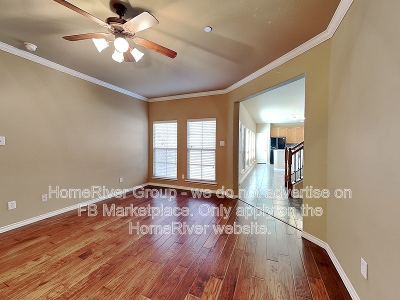 Modern Luxury Townhome in Frisco?s Coveted Bella Casa ? Gated & Low-Ma property image