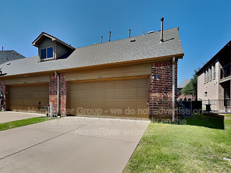 Modern Luxury Townhome in Frisco?s Coveted Bella Casa ? Gated & Low-Ma property image