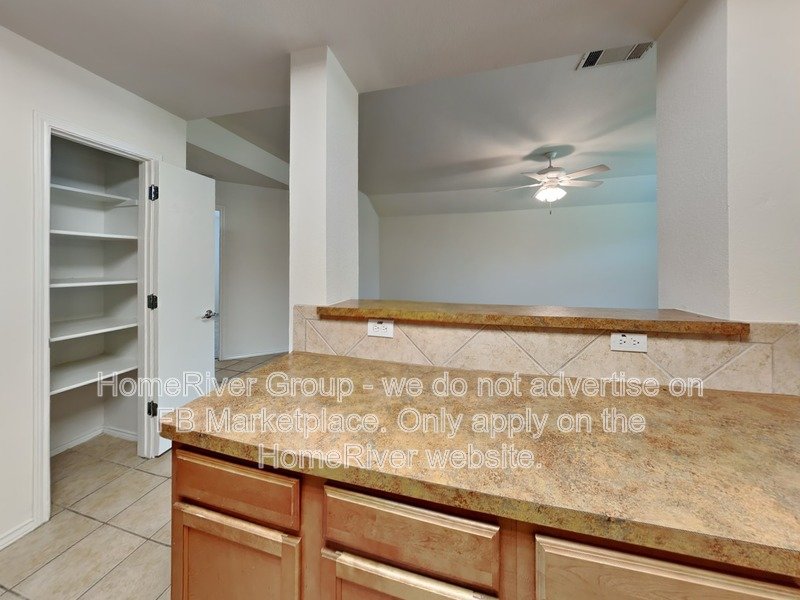 Spacious 4-Bed Glenn Heights Home with Garden Tub & Sprinkler System property image