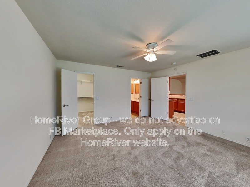 Spacious 4-Bed Glenn Heights Home with Garden Tub & Sprinkler System property image