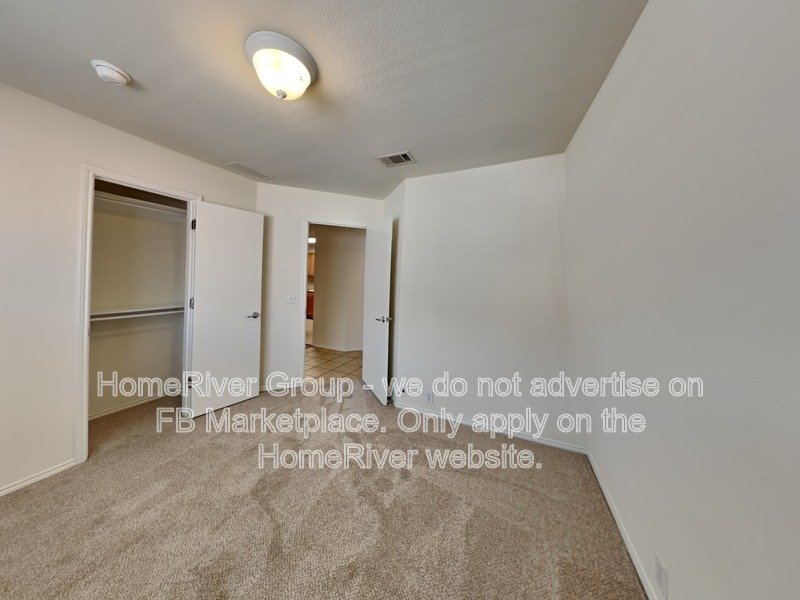 Spacious 4-Bed Glenn Heights Home with Garden Tub & Sprinkler System property image