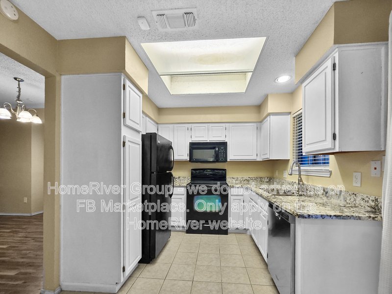 2 BR Home | Community Pool | Fridge, Washer, and Dryer| property image