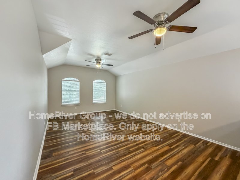 Pet Friendly | Fireplace |  Fridge Included property image