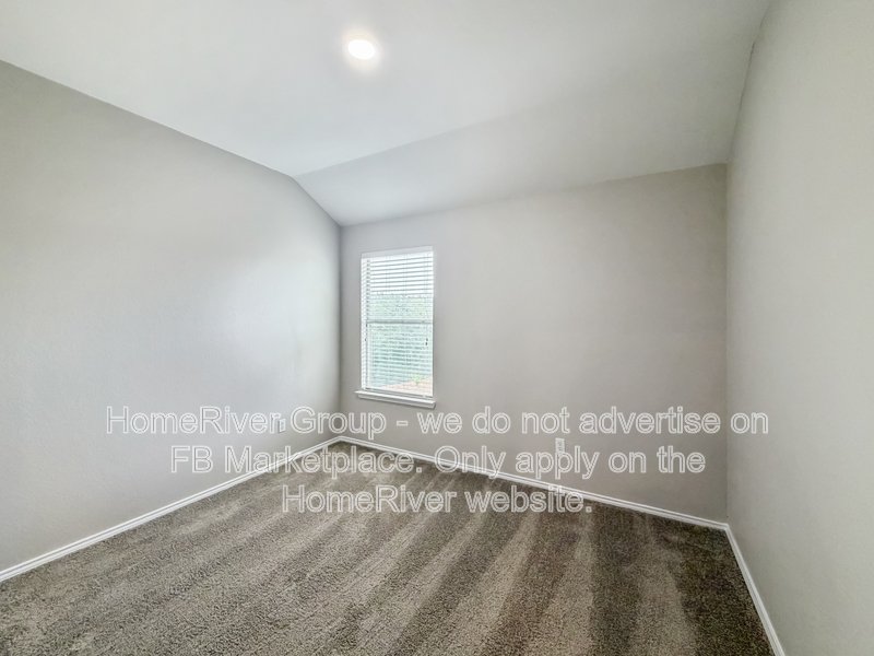 Pet Friendly | Fireplace |  Fridge Included property image