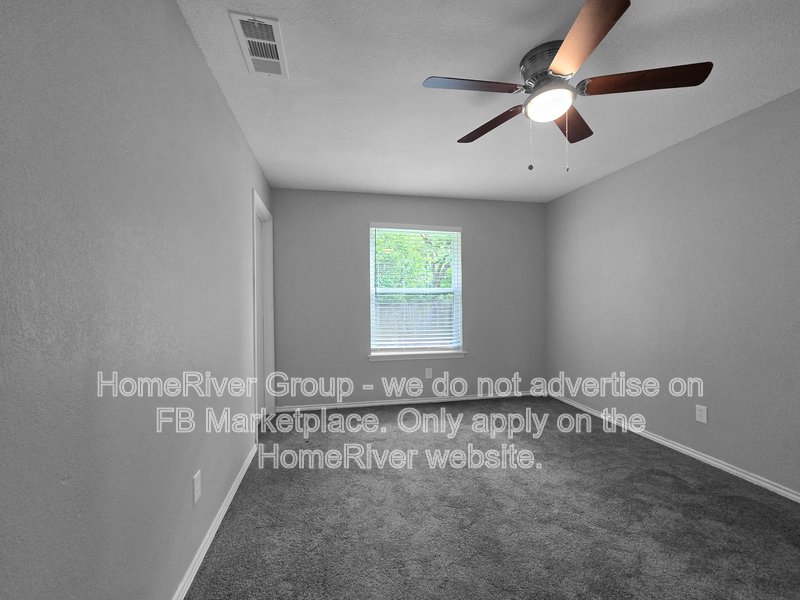 Pet Friendly!| Fenced Yard | Fridge Included property image