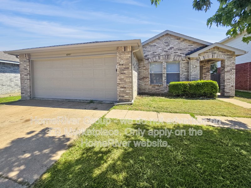 3 BR Home | Fenced Yard | Community Pool property image